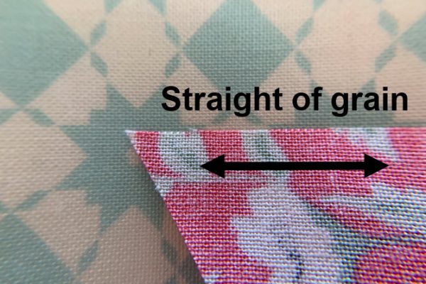 Equilateral Triangle Table Runner_Straight of grain