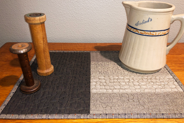 Free-Motion_Quilted_Placemats_Finished_Placema