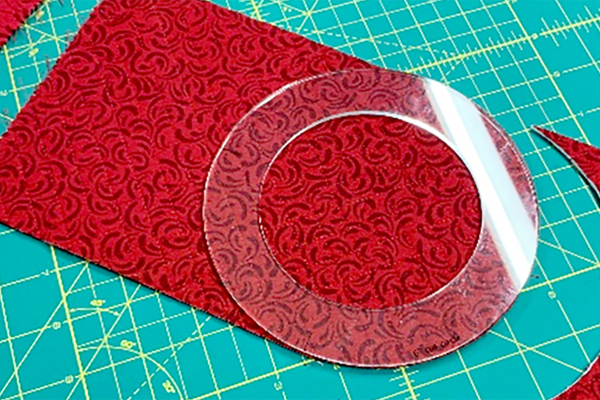 Kitchen_Towel_with_Quilted_Holder_Rounded_edge