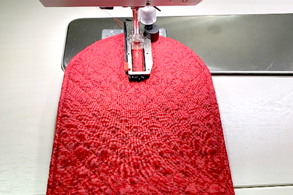 Kitchen_Towel_with_Quilted_Holder_Stitching_buttonhole