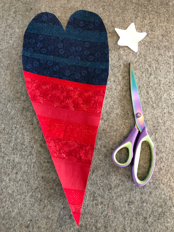 Modern_Heart_Table_Runner_Cutout