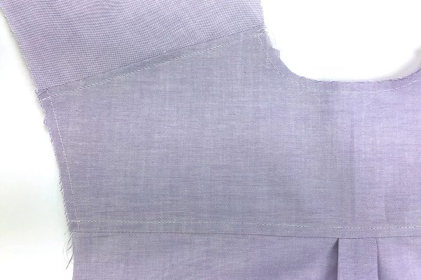 Garment_Sew_Along_Post_#4_Yoke_Topstitched