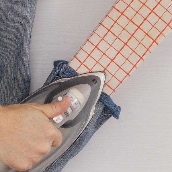 How to easily hem Jeans - pressing double turned hem