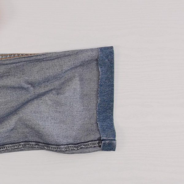How to easily hem Jeans - trimmed hem
