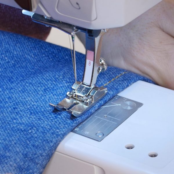 How to easily hem Jeans