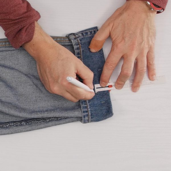 How to easily hem Jeans - marking