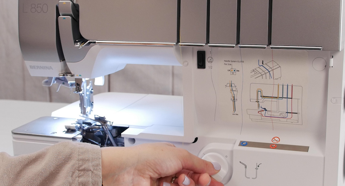 BERNINA L 850 easily threads specialty threads