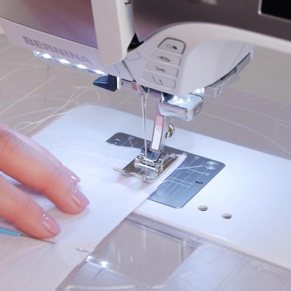 Garment_Sew-along_Part_6_Collars_pivoting