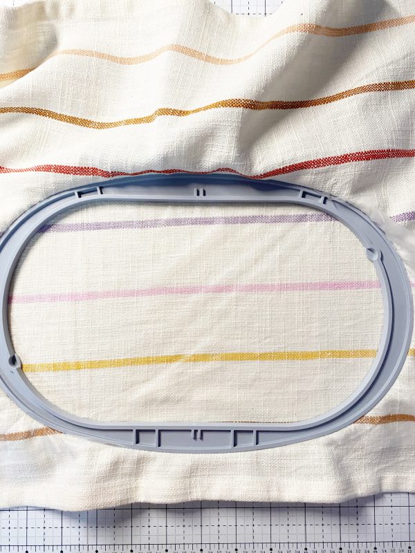 Embroidery Dish Cloth Tutorial: Hoop the fabric