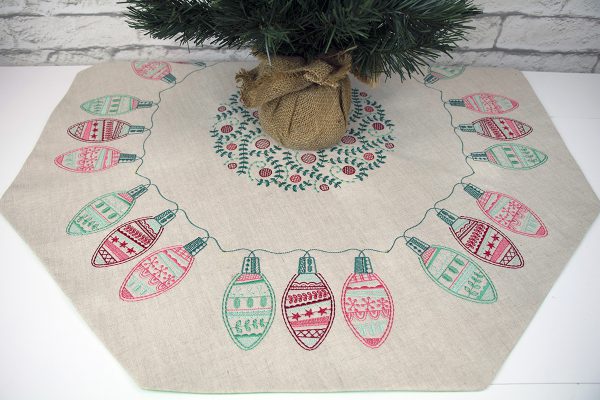 Octagon Tree Skirt - Holiday_Stitches_82023_00_Cover_BERNINA_WeAllSew_Blog_1200x800px
