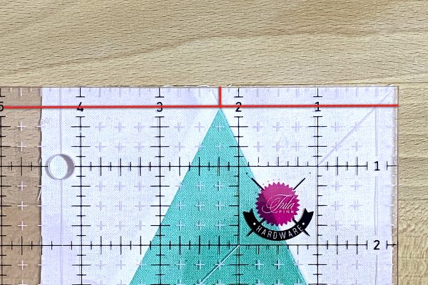 Passaflora_Post_4_Quilt_Along_13_top_edge_BERNINA_WeAllSew_Blog