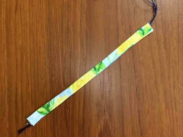 Serged_Mask_Bag_Finished_zipper_pull