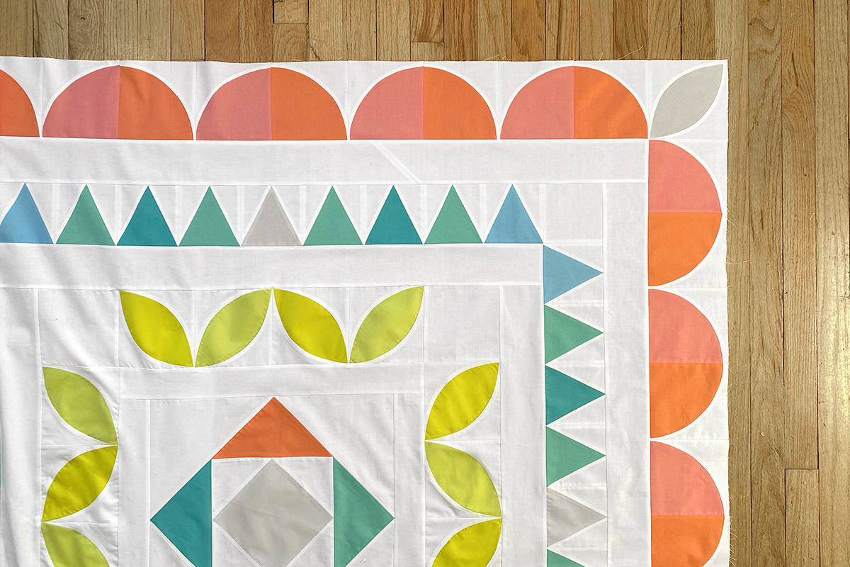 Passiflora_Quilt_Along_22_finished_third_round_BERNINA_WeAllSew_Blog_1200x800px