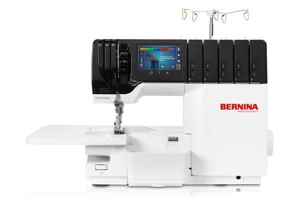 Jogger_Pants_02_L_890_BERNINA_WeAllSew_Blog_1200x800px