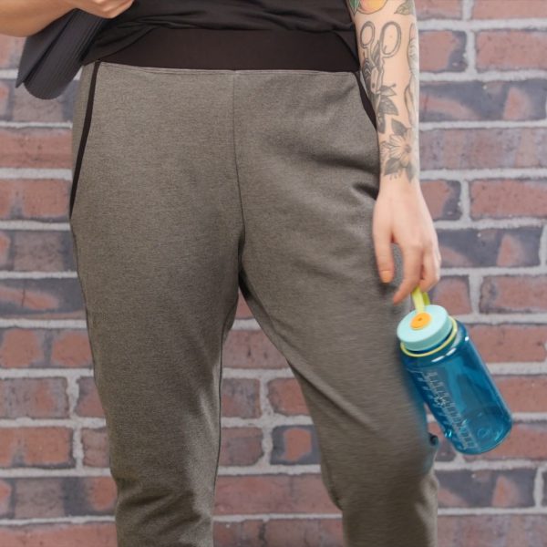 Jogger Pants - finished_joggers_BERNINA_WeAllSew_Blog_1080x1080px