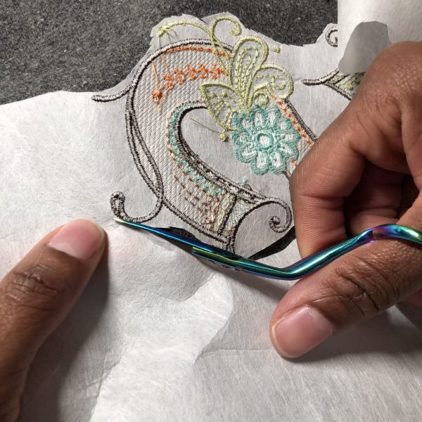 Multicolor Embroidery: Clean up the design
