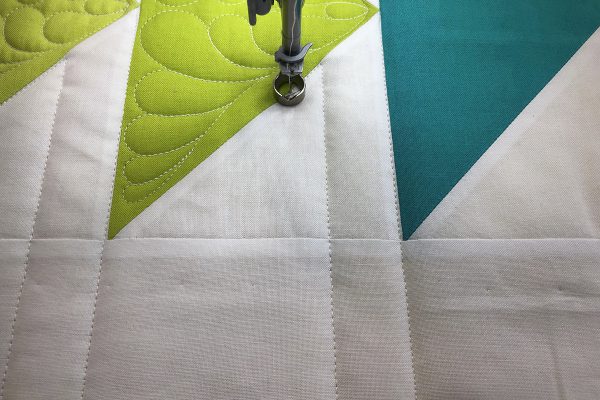 Passiflora Quilt Along_7_41_Exact_Placement_of_Designs_BERNINA_WeAllSew_Blog_1200x800px