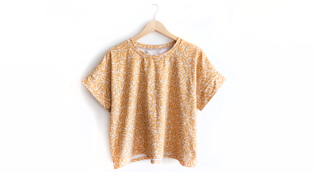 BERNINA L 890 Garment Sew Along with Grainline Studio Part 6 Knit Airy Top BERNINA WeAllSew Blog Feature 1100x600