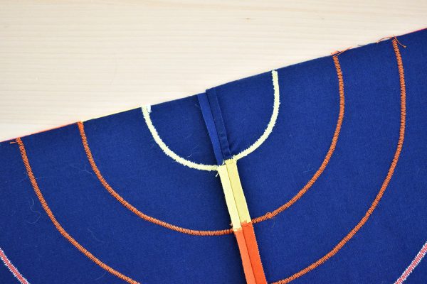 Curvy Lines Quilt Tutorial by Erika Mulvenna