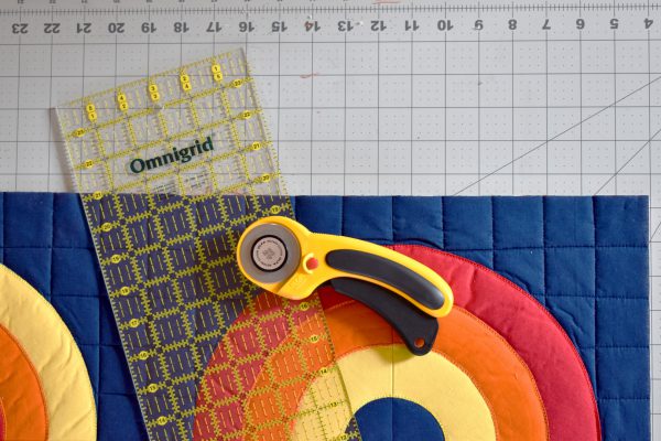 Curvy Lines Quilt Tutorial by Erika Mulvenna