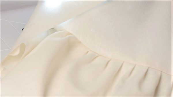 MTC_3_Ways_Gathering_13_Ruffles_attached_to_a_flat_layer_BERNINA_WeAllSew_Blog_900x506px