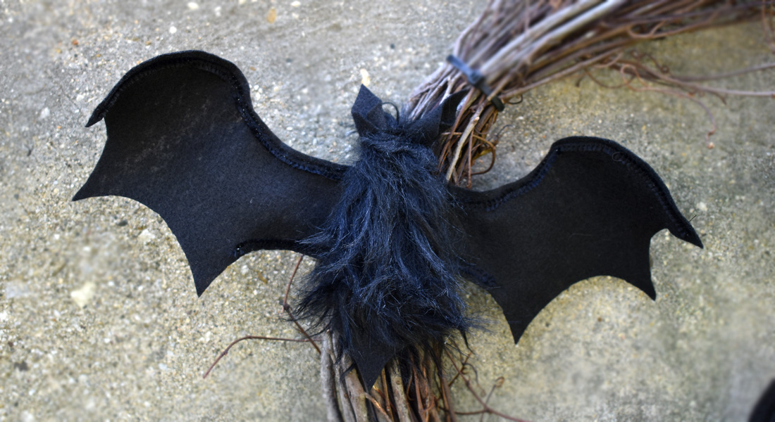 Spooky Bat Tutorial by Erika Mulvenna