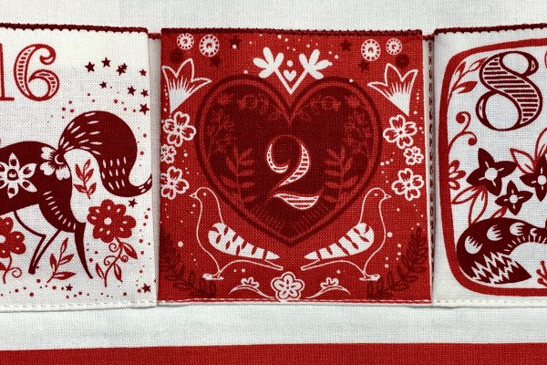 Advent Calendar 30_Backstitch_Pleats_BERNINA_WeAllSew_Blog_1200x800px