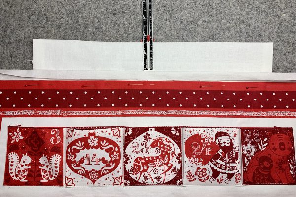 Advent_Calendar_44_Hanging_Tube_BERNINA_WeAllSew_Blog_1200x800px