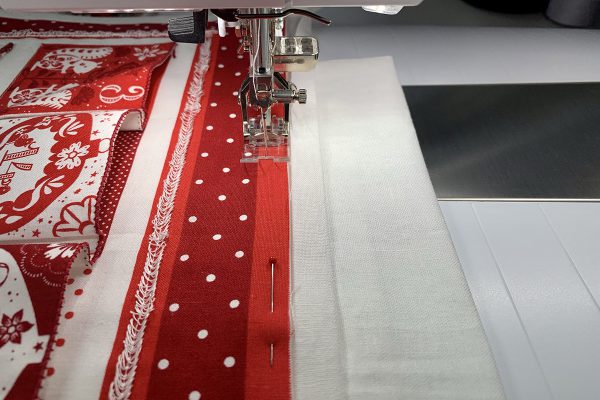 Advent_Calendar_45_Stitch_Tube_BERNINA_WeAllSew_Blog_1200x800px