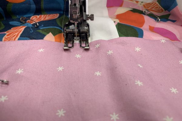 Stay Gold QAL_#5_Post_13_Stop_At_Border_BERNINA_WeAllSew_Blog_1200x800px