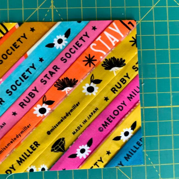 Stay Gold QAL_#6_Post_27_Square_Up_BERNINA_WeAllSew_Blog_1200x1600px