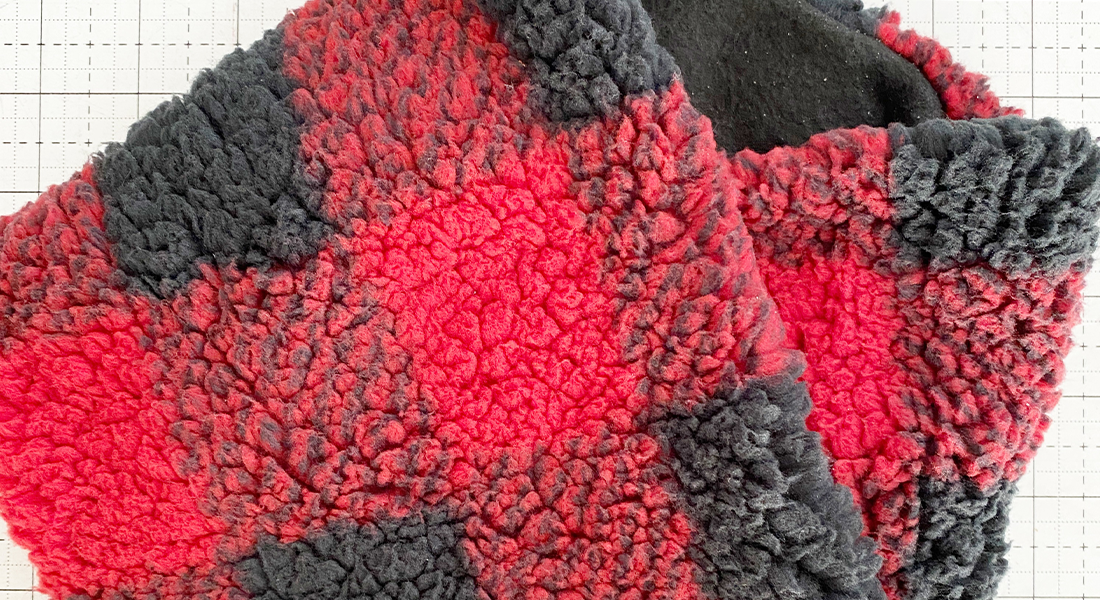 Sherpa Neck Warmer BERNINA WeAllSew Blog Feature 1100x600