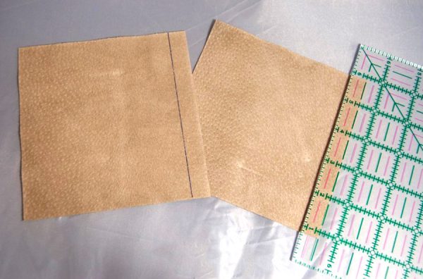 Leather - Fear_No_Fabric_Leather_08_Draw_Seam_Allowance_BERNINA_WeAllSew_Blog_900x594px