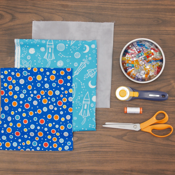 MTC_Pillowcase_02_Supplies_BERNINA_WeAllSew_Blog_1080x1080px