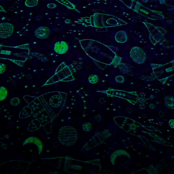 MTC_Pillowcase_14_Glow_in_Dark_Fabric_BERNINA_WeAllSew_Blog_1080x1080px