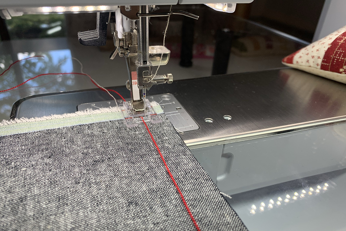 Embellished_Table_Runner_25_Align_Cord_BERNINA_WeAllSew_Blog_1200x800px