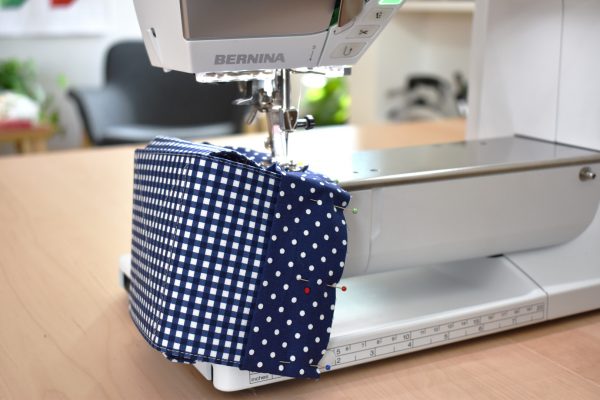 Fabric Pint Basket Tutorial by Erika Mulvenna
