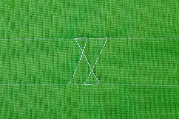 Step 5, Twist Motif, BERNINA WeAllSew Blog, 1200 x 800, Lori Kennedy FMQ