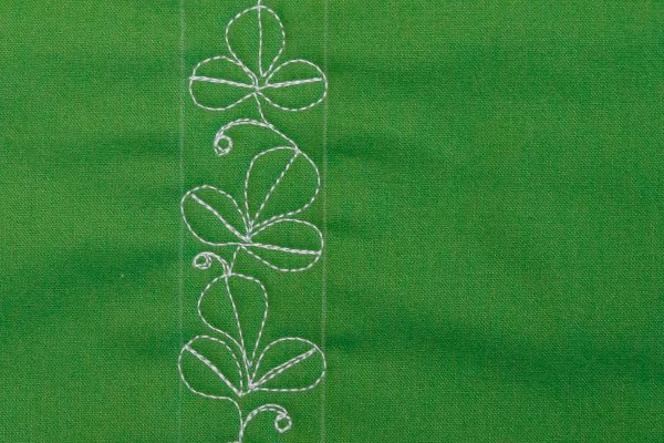 Shamrock Motif, Lori Kennedy FMQ, BERNINA WeAllSew Blog, 1200 x 800