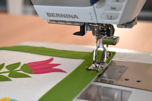 https://dhoubxhx.top/bind-quilt-using-double-fold-binding/