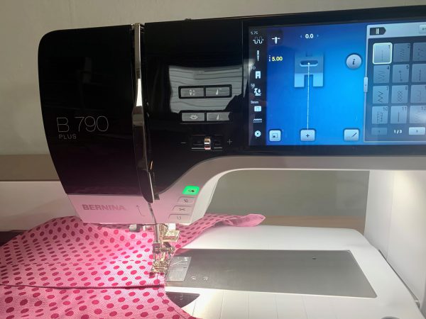Basting a Pleat with a Sewing Machine