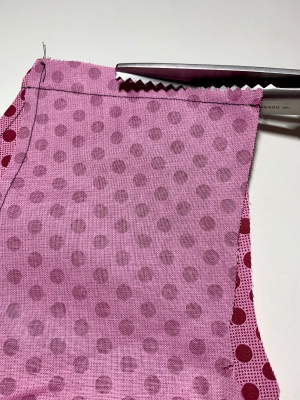 Finishing Seams with Pinking Shears