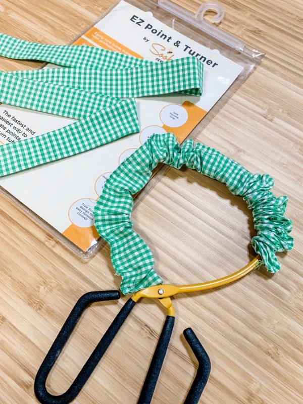 Sookie Sews Point Turner used to turn the tie ends