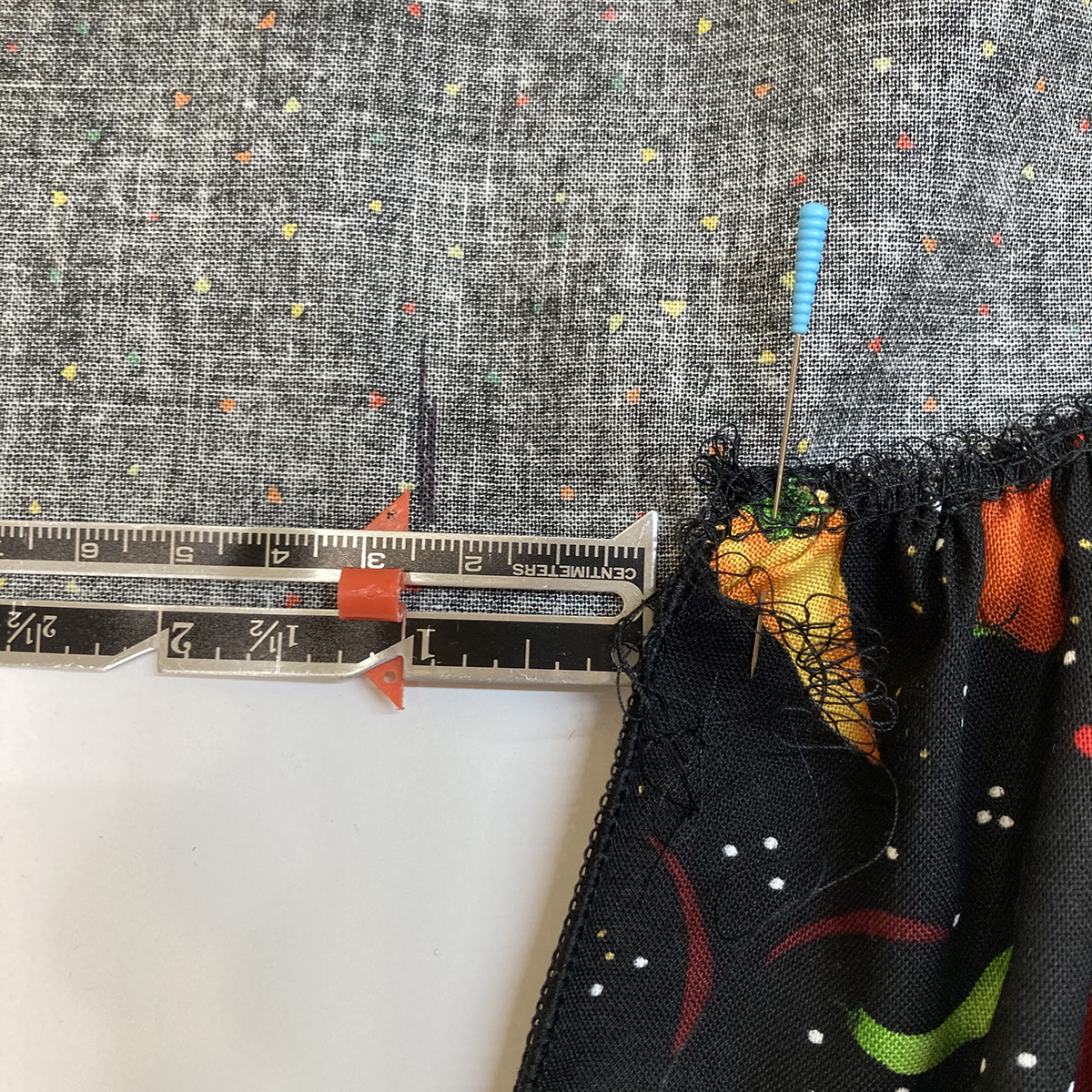 Serging_an_Apron_09_Left_apron_mark_BERNINA_WeAllSew_Blog_1200x1200px