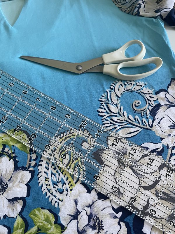 Adult Copycat Bib Tutorial: Supplies