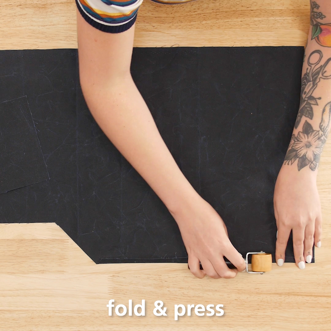 MTC_Project_Utility_Apron_08_Seam_Roller_Vents_BERNINA_WeAllSew_Blog_1080x1080px