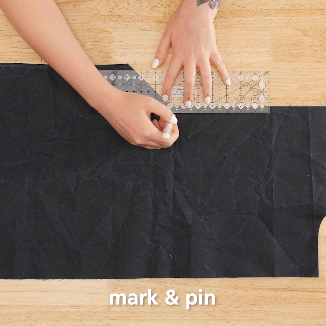 MTC_Project_Utility_Apron_11_Mark_and_Pin_BERNINA_WeAllSew_Blog_1080x1080px