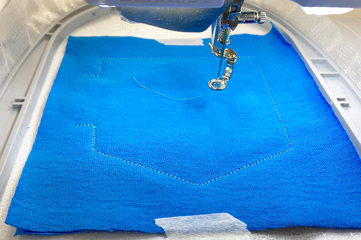 BCS_Pocket_Monster_Shirt_08_stitch_pocket_seam_BERNINA_WeAllSew_Blog_1200x800px