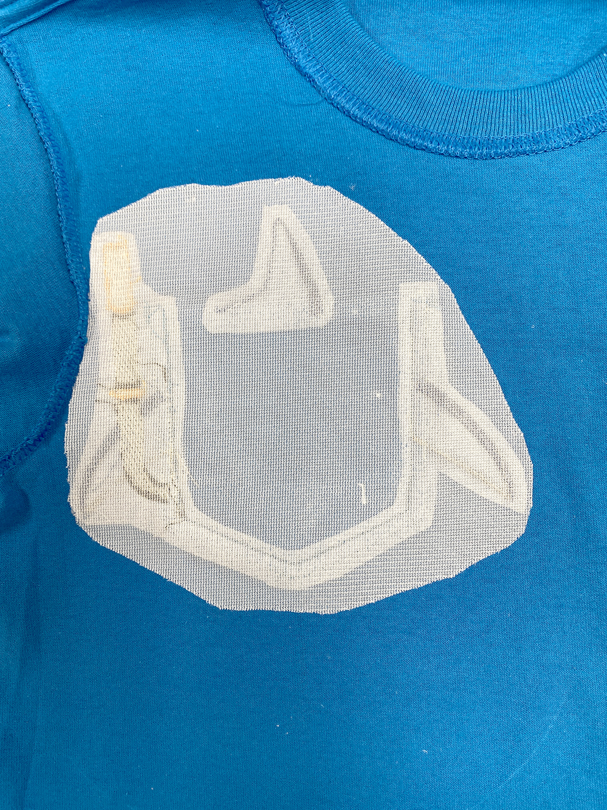 BCS_Pocket_Monster_Shirt_28_gentle_touch_backing_BERNINA_WeAllSew_Blog_1200x1600px