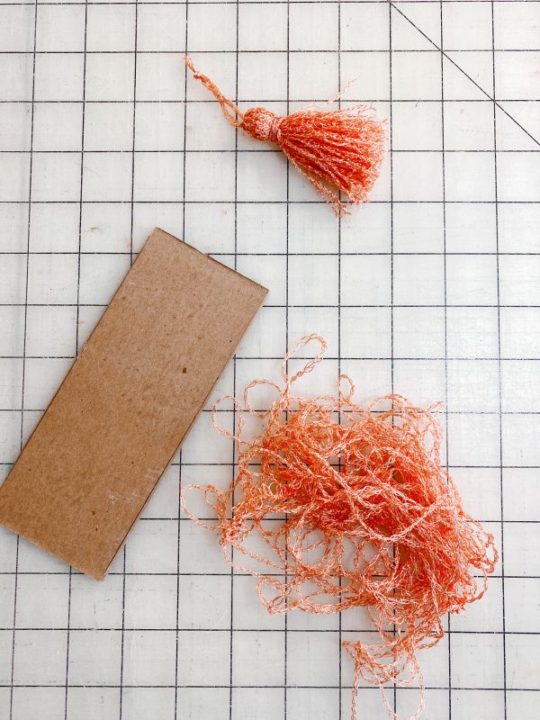 sew a table runner on an overlocker - making tassels